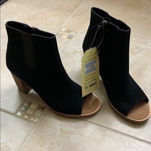 TOMS Black Peep Toe Wedges